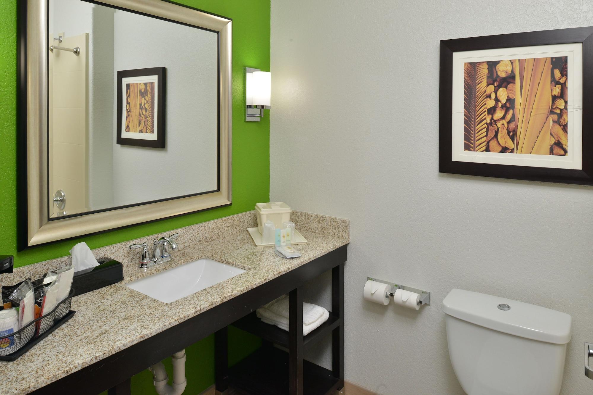 Comfort Inn & Suites Victoria North Ngoại thất bức ảnh
